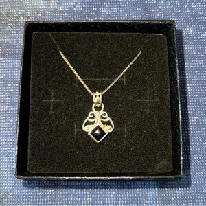 Vintage Sterling silver marked 925 Necklace and Pendant 19.5”